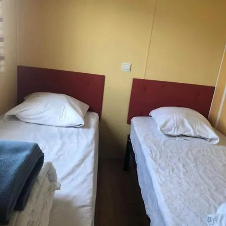 Mobilhome 4 Personnes Empl40 キャンプ場